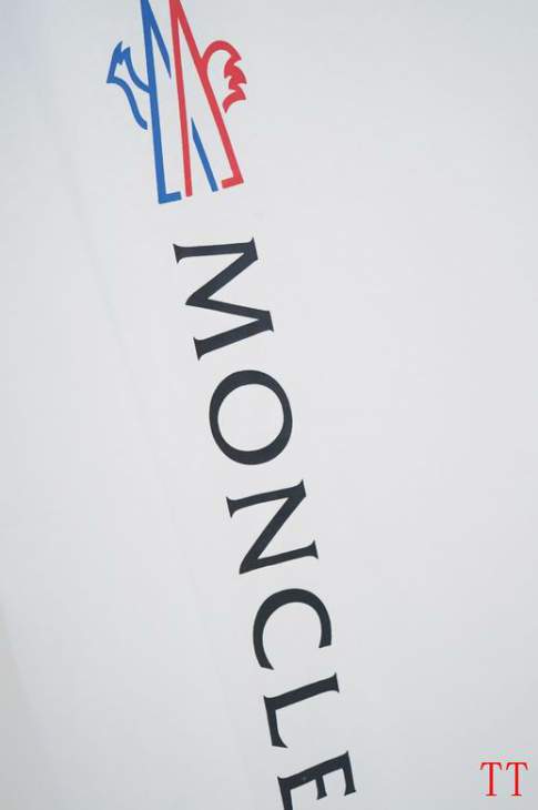 Picture of Moncler T Shirts Short _SKUMonclerS-XXL20tn125019